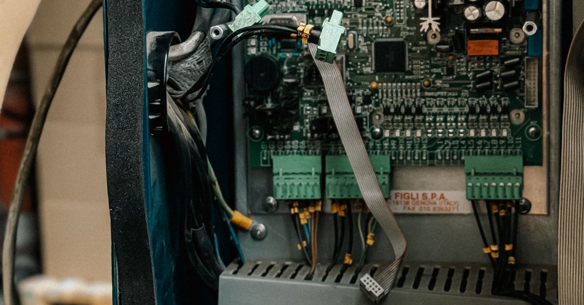How Safety Certifications Enhance Trust in Commercial Electrical Services